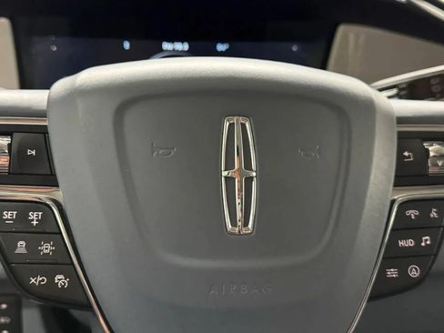 Used 2022 Lincoln Navigator Black Label AWD/4WD image 12