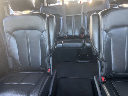 Used 2022 Jeep Wagoneer Series II w/ Premium Group I image 20