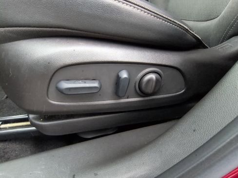 Used 2023 Buick Encore GX Select w/ Sport Touring Package image 17