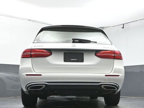Used 2020 Mercedes-Benz E 450 4MATIC Wagon image 37