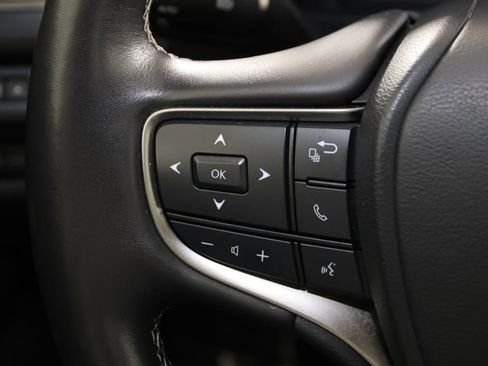 Used 2022 Lexus UX 250h w/ Premium Package AWD/4WD image 38