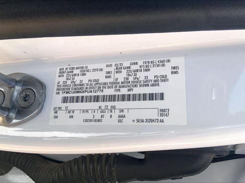 Certified 2023 Ford Escape ST-Line FWD image 37