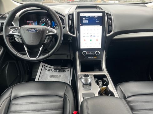 Certified 2023 Ford Edge SEL w/ Convenience Package AWD/4WD image 6
