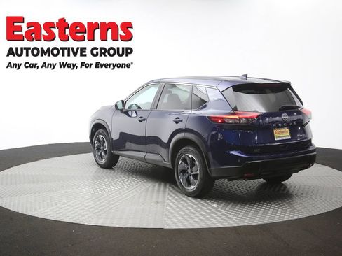 Used 2024 Nissan Rogue SV AWD/4WD image 64