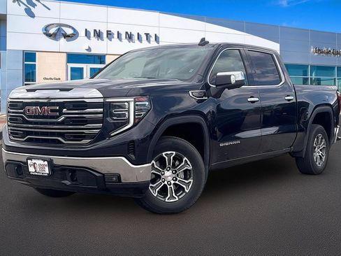 Used 2025 GMC Sierra 1500 SLT AWD/4WD image 1
