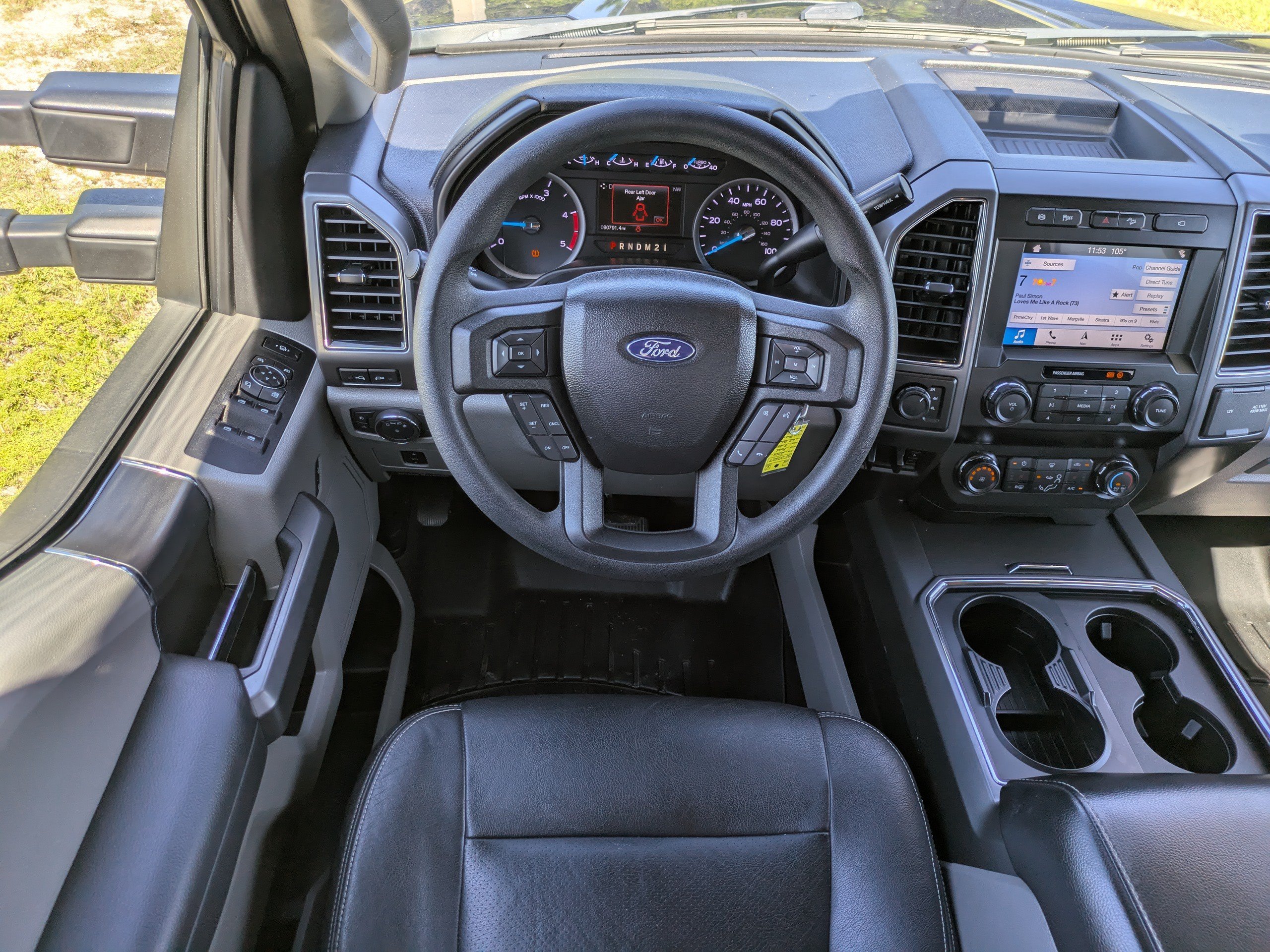 Used 2019 Ford F250 XLT w/ XLT Premium Package AWD/4WD image 15