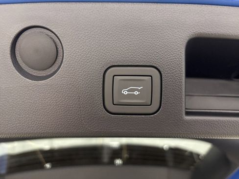 New 2026 Chevrolet Equinox RS w/ Convenience Package III image 32