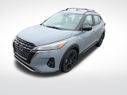 Used 2021 Nissan Kicks SR w/ SR Premium Package