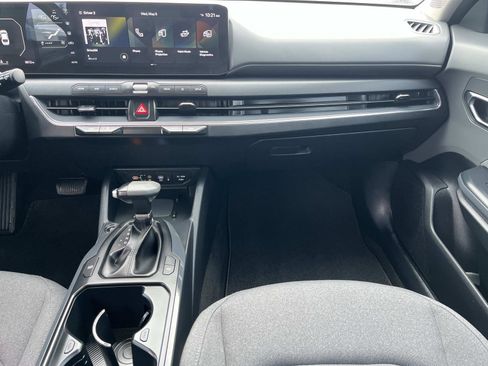 Used 2025 Kia K4 EX FWD image 10