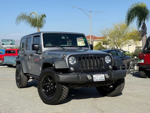 Used 2017 Jeep Wrangler Unlimited Sport AWD/4WD image 2