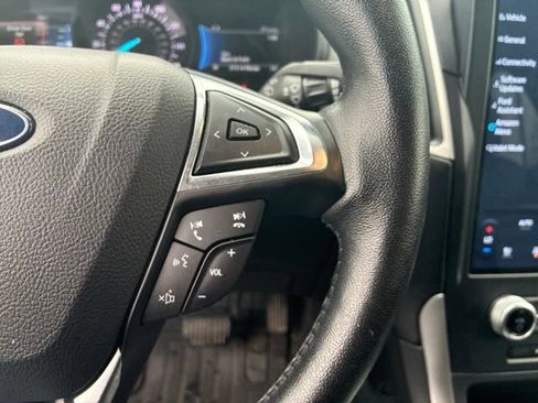 Used 2022 Ford Edge SEL w/ Convenience Package AWD/4WD image 13