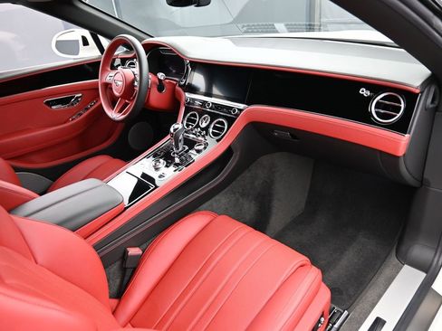 Certified 2021 Bentley Continental GT image 28