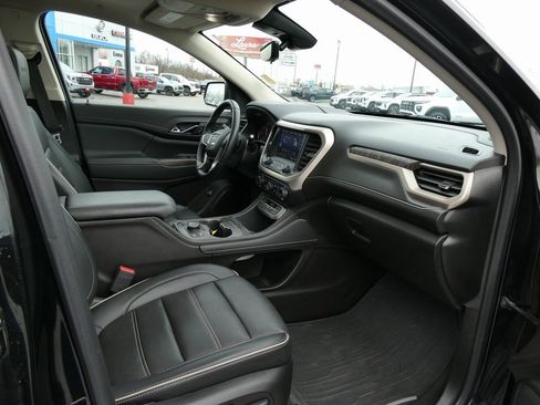 Certified 2023 GMC Acadia Denali w/ Black Diamond Edition image 15