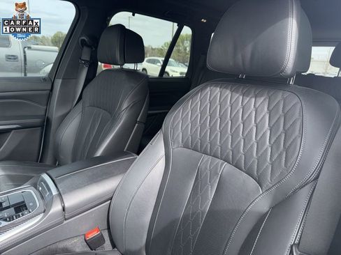 Certified 2023 BMW X5 M50i w/ Executive Package image 4