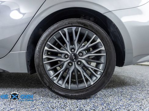 Used 2023 Kia Forte GT-Line w/ GT-Line Technology Package FWD image 46