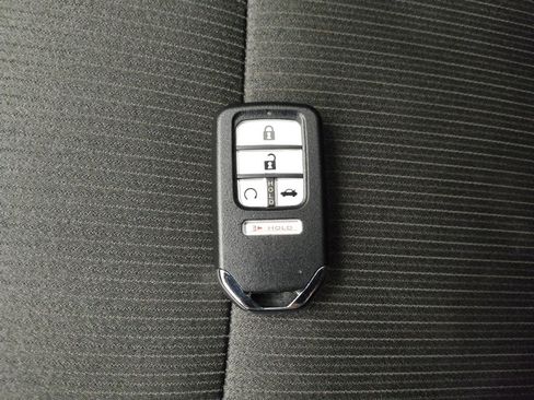 Used 2021 Honda Accord Sport image 32