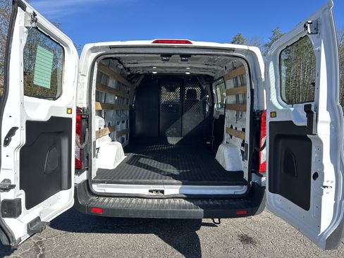 Certified 2024 Ford Transit 250 Low Roof AWD w/ Exterior Upgrade Package image 12