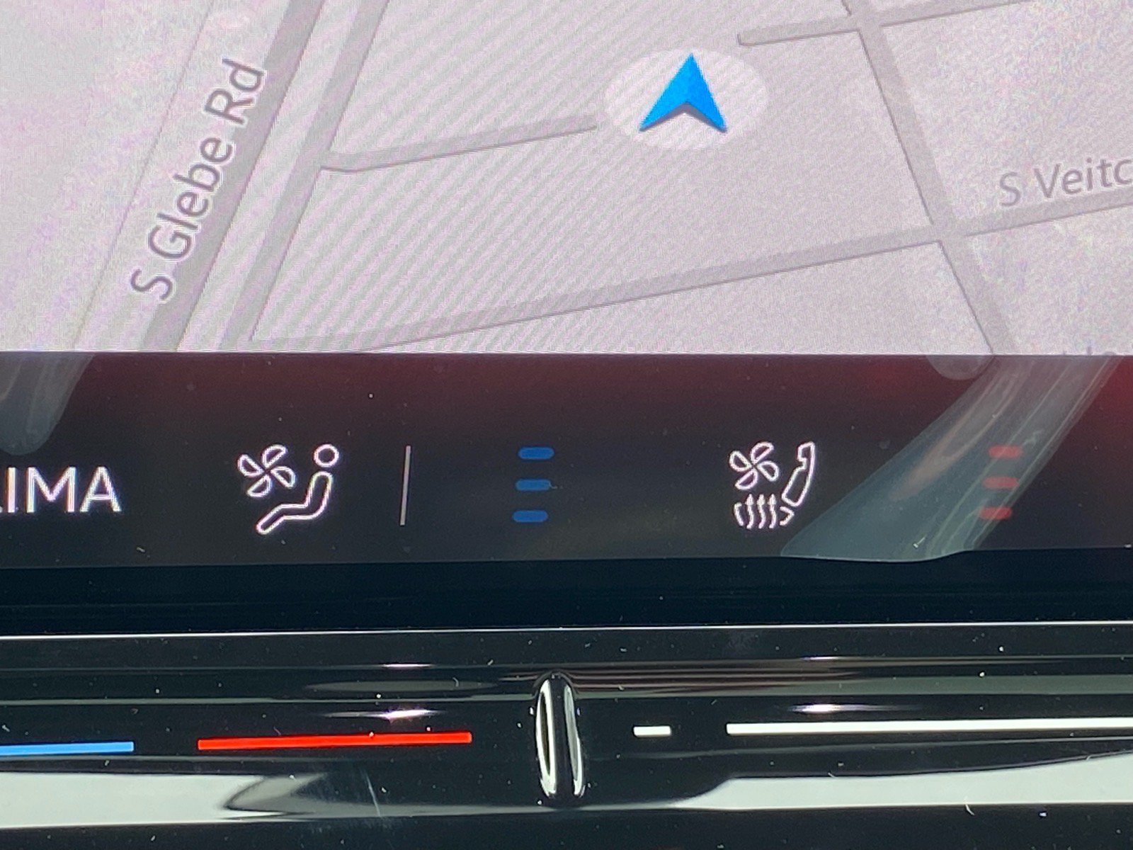 New 2026 Volkswagen GTI SE FWD image 11