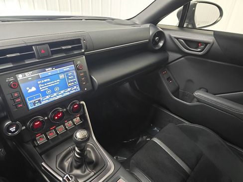 Used 2025 Toyota GR86 Premium w/ Performance Package RWD image 24