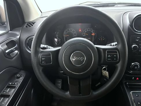 Used 2017 Jeep Compass Sport w/ Power Value Group FWD image 12