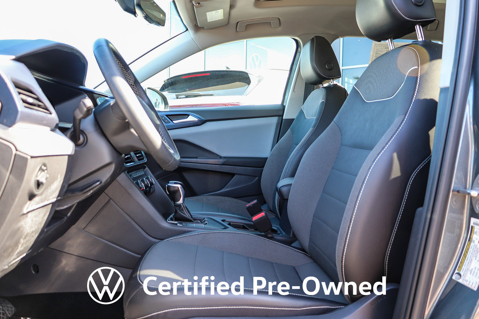 Certified 2023 Volkswagen Taos SE w/ Panoramic Sunroof Package FWD image 19