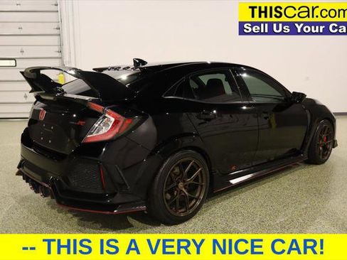 Used 2018 Honda Civic Type R image 7