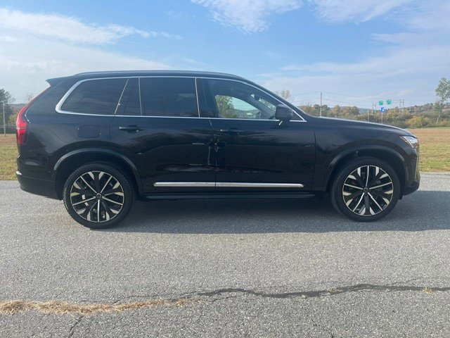 Used 2026 Volvo XC90 B6 Ultra AWD/4WD image 3