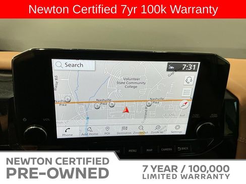 Used 2025 Nissan Pathfinder Platinum FWD image 12