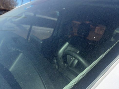 Used 2023 Ford Transit 350 XL image 14