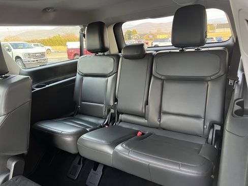 Used 2025 Ford Expedition Max Active image 25