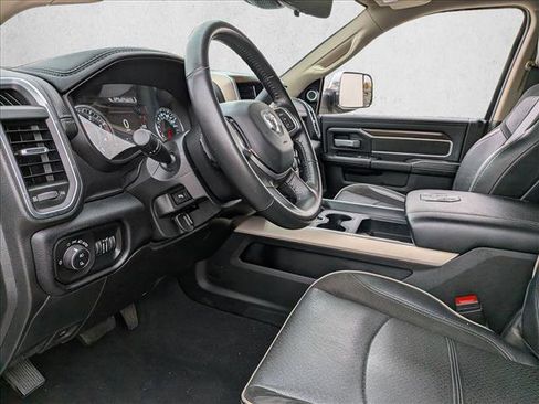 Used 2022 RAM 3500 Laramie image 10