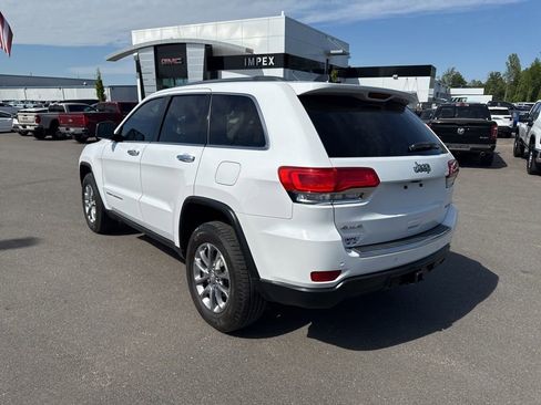 Used 2015 Jeep Grand Cherokee Limited w/ Trailer Tow Group IV AWD/4WD image 3