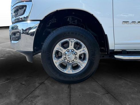 Used 2025 RAM 2500 Big Horn AWD/4WD image 14