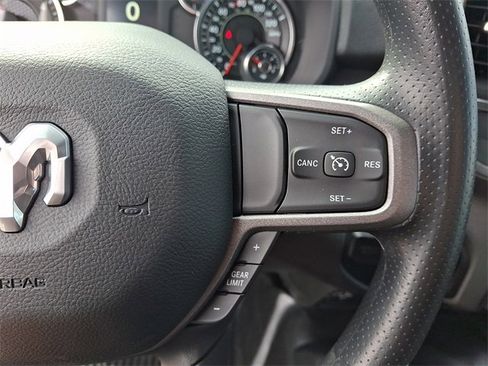 Used 2024 RAM 2500 Tradesman w/ Chrome Appearance Group image 20