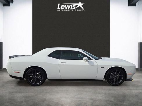 Used 2023 Dodge Challenger R/T w/ Blacktop Package image 5