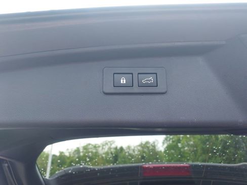Certified 2025 Subaru Outback Onyx Edition AWD/4WD image 31