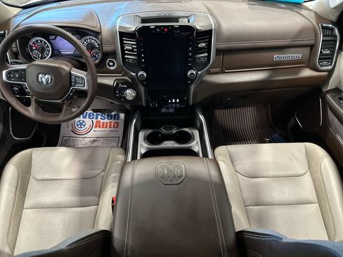 Used 2025 RAM 1500 Laramie AWD/4WD image 28