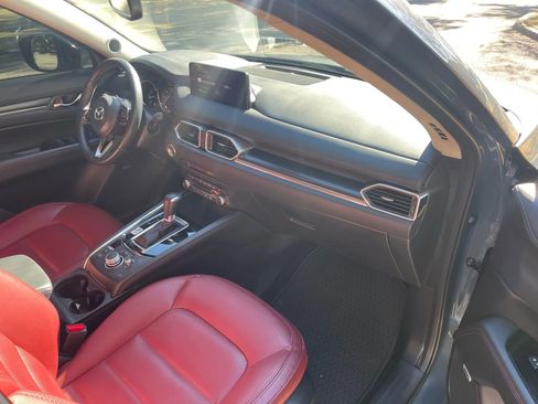 Used 2021 MAZDA CX-5 Carbon Edition image 14