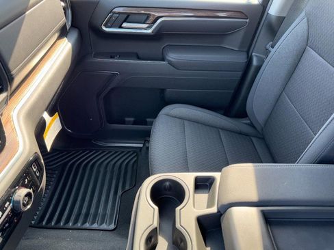 New 2026 Chevrolet Silverado 1500 LT w/ Z71 Off-Road Package image 38