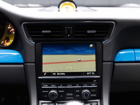 Used 2016 Porsche 911 Carrera GTS image 86