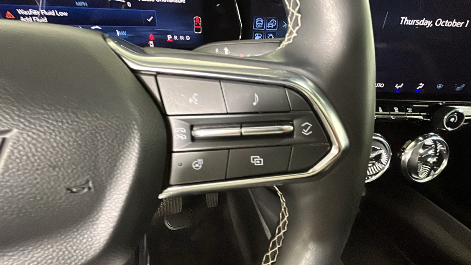 Used 2024 Chevrolet Blazer EV LT AWD/4WD image 21