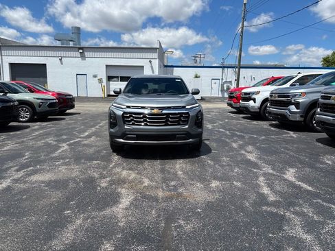 New 2026 Chevrolet Equinox LT w/ LPO, Floor Liner Package AWD/4WD image 2