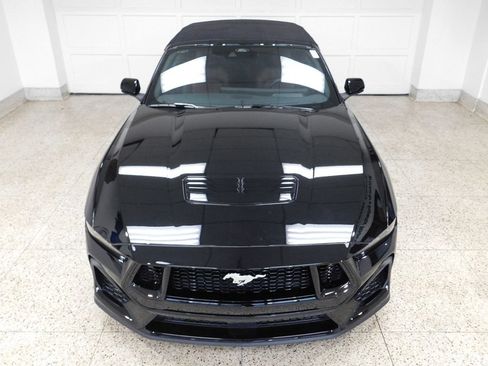 Used 2026 Ford Mustang GT Premium RWD image 18