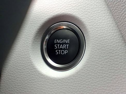Used 2026 Toyota Corolla SE FWD image 22