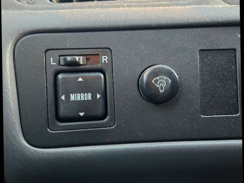 Used 2000 Toyota Camry LE image 24