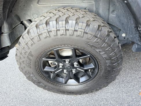 Used 2025 Jeep Wrangler Unlimited Sport AWD/4WD image 10