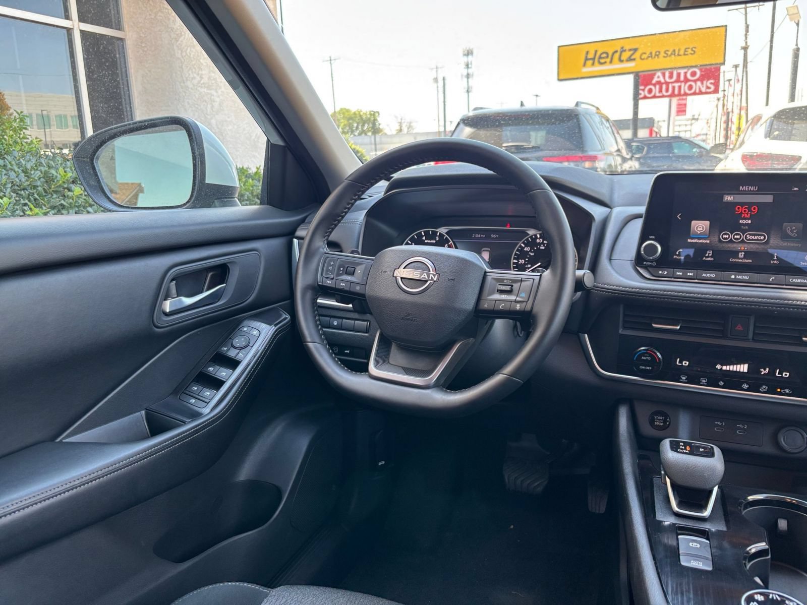 Used 2026 Nissan Rogue SV AWD/4WD image 35