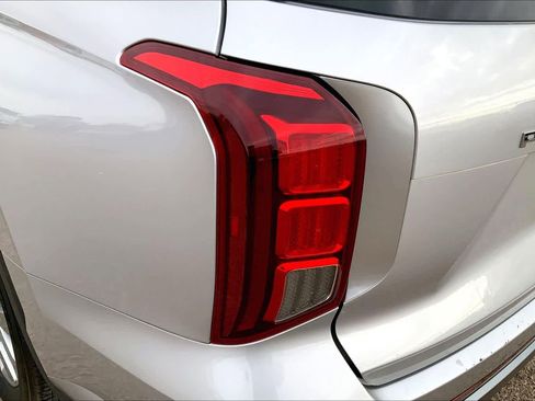 Used 2025 Hyundai Palisade SEL image 32