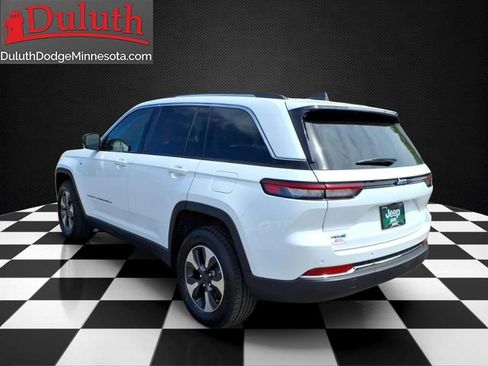 Used 2024 Jeep Grand Cherokee Limited 4xe AWD/4WD image 3