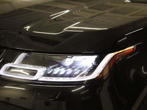 Used 2022 Land Rover Range Rover Sport HSE Dynamic image 9